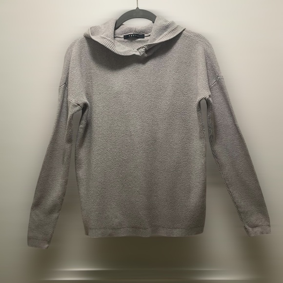 Cyrus Soft Cream Knit Sweater Hoodie - Picture 2 of 11